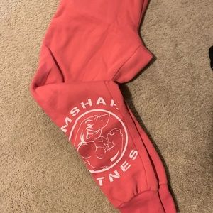 gymshark legacy joggers brick red